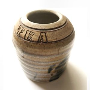 St Jacobs Phil Yurdy Studio Pottery Tea Storage